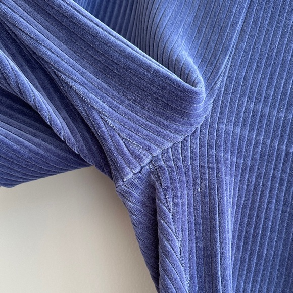 Aerie Groove-On Rib Velour High-Waisted Flare Pant, Blue, Size Large Short - Picture 11 of 16